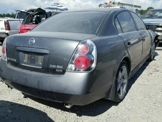 1N4BL11D95C167606 - 2005 NISSAN ALTIMA SE GRAY photo 4