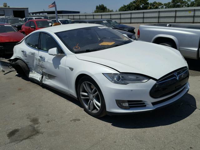 5YJSA1H17EFP44874 - 2014 TESLA MODEL S თეთრი ფოტო 1