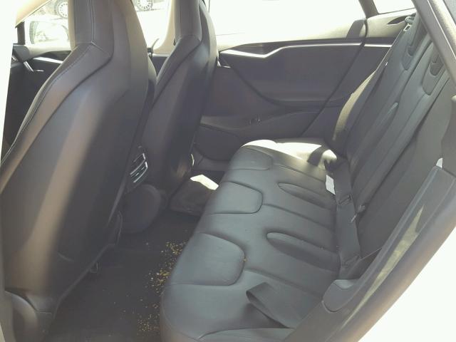 5YJSA1H17EFP44874 - 2014 TESLA MODEL S თეთრი ფოტო 6
