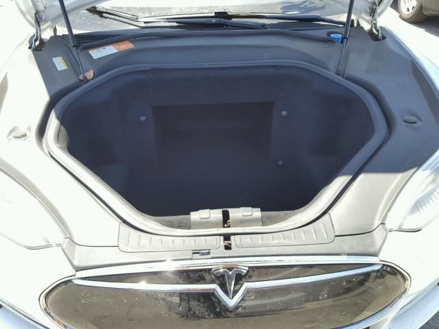 5YJSA1H17EFP44874 - 2014 TESLA MODEL S თეთრი ფოტო 7