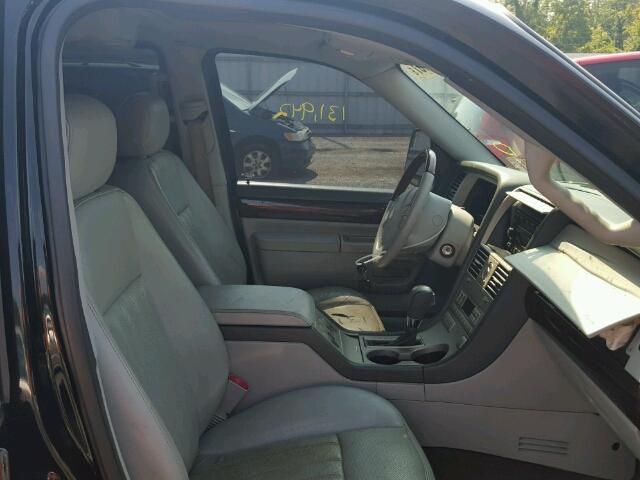 5LMEU88H14ZJ52415 - 2004 LINCOLN AVIATOR 黑色 照片 5