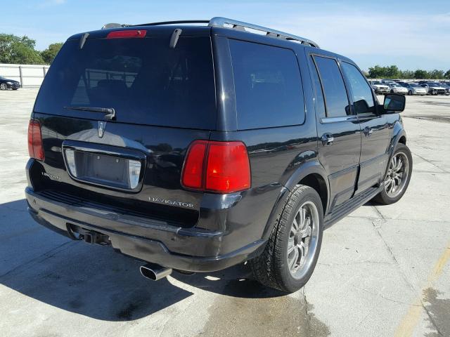 5LMFU27R64LJ30229 - 2004 LINCOLN NAVIGATOR BLACK photo 4