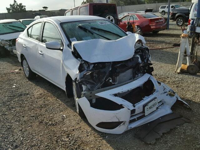 3N1CN7AP9HL863495 - 2017 NISSAN VERSA WHITE photo 1