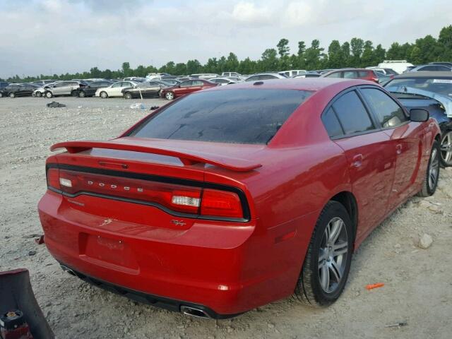 2C3CDXCT7DH521111 - 2013 DODGE CHARGER R/ RED photo 4