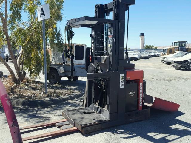 0000EASI01AE29130 - 2001 RAYM FORKLIFT RED photo 2