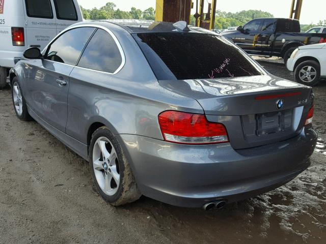 WBAUP73549VK74795 - 2009 BMW 128 I GRAY photo 3