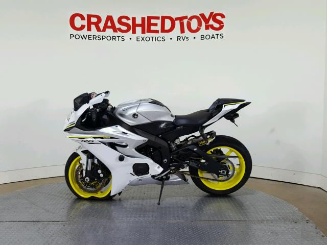 JYARJ28EXHA002095 - 2017 YAMAHA YZFR6 WHITE photo 5