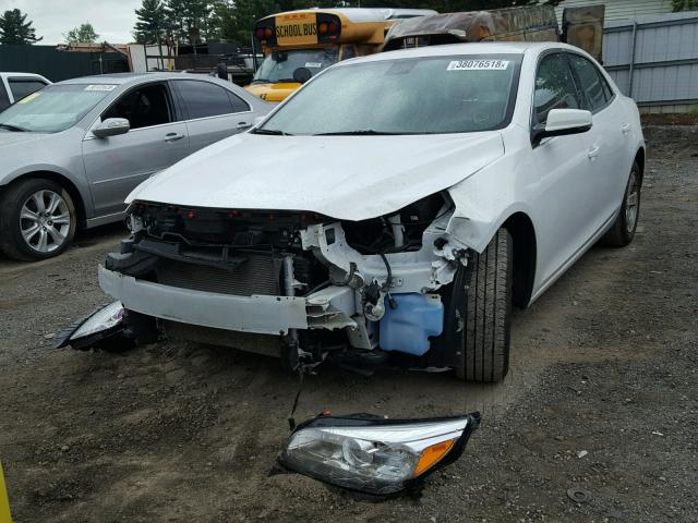 1G11C5SA2GU156082 - 2016 CHEVROLET MALIBU LIM WHITE photo 2