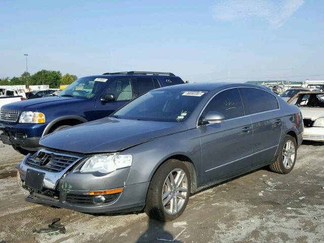 WVWEK73C18E144931 - 2008 VOLKSWAGEN PASSAT LUX GRAY photo 2