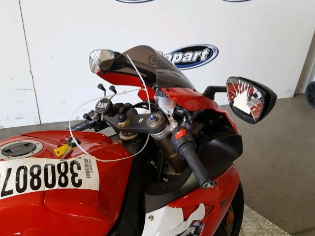 JS1GN7DAX72122790 - 2007 SUZUKI GSX-R600 RED photo 5