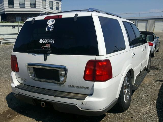 5LMFU28R93LJ46535 - 2003 LINCOLN NAVIGATOR WHITE photo 4