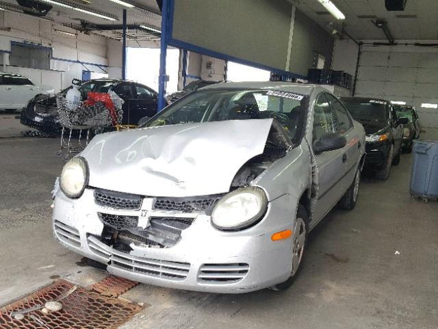 1B3ES26C74D507555 - 2004 DODGE NEON BASE SILVER photo 2