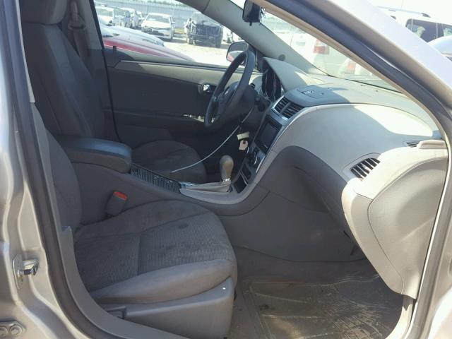 1G1ZG57B98F293437 - 2008 CHEVROLET MALIBU LS 银色 照片 5