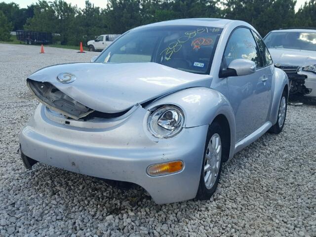 3VWCK31C34M408770 - 2004 VOLKSWAGEN NEW BEETLE 银色 照片 2