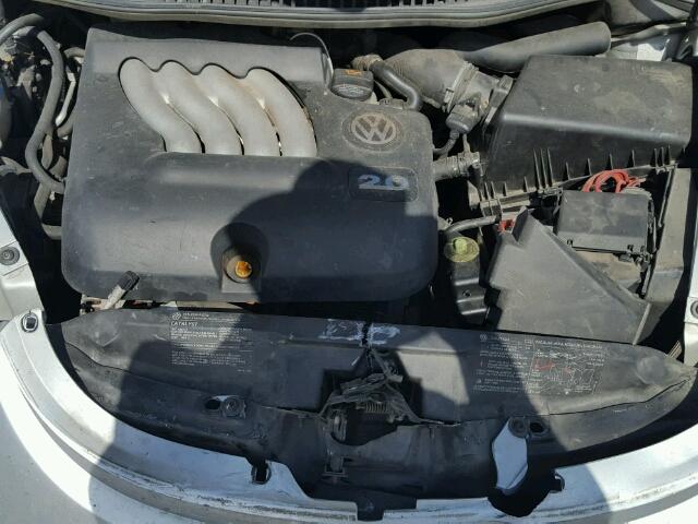 3VWCK31C34M408770 - 2004 VOLKSWAGEN NEW BEETLE 银色 照片 7