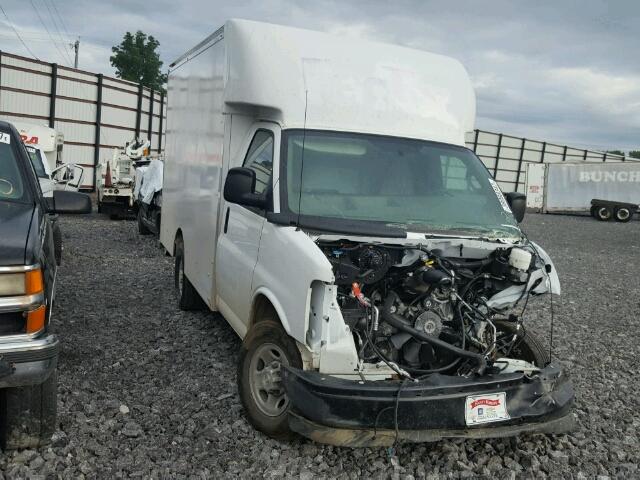 1GB0GRFF0H1112867 - 2017 CHEVROLET EXPRESS G3 WHITE photo 1