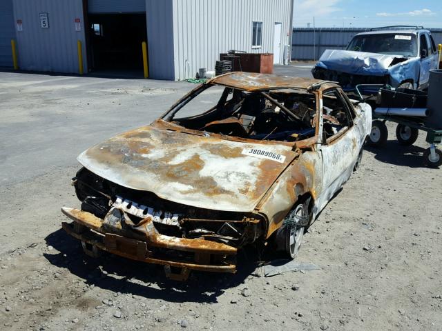 J81RF2368L7530273 - 1990 GEO STORM 2+2 烧焦的 照片 2