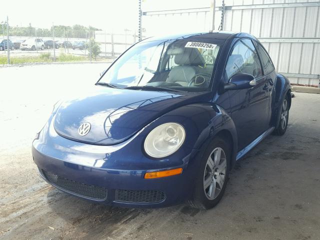 3VWPW31C66M415656 - 2006 VOLKSWAGEN NEW BEETLE 蓝色 照片 2