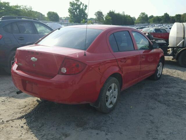 1G1AK52F957670151 - 2005 CHEVROLET COBALT RED photo 4