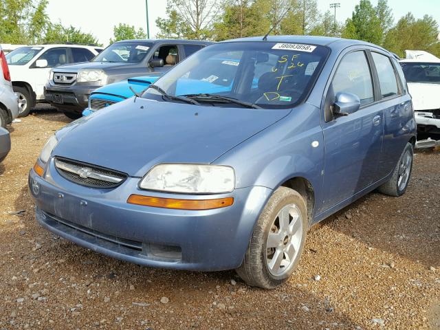 KL1TD66648B063819 - 2008 CHEVROLET AVEO BASE Niebieski zdjęcie 2
