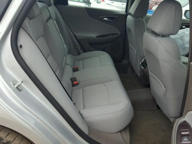 1G1ZF5SUXJF178881 - 2018 CHEVROLET MALIBU HYB SILVER photo 6