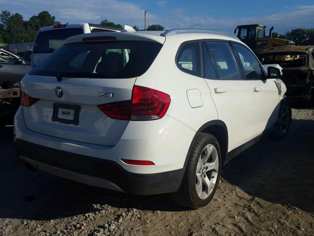 WBAVM1C58FVW58410 - 2015 BMW X1 SDRIVE2 WHITE photo 4