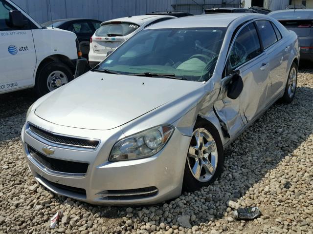 1G1ZG57B49F258497 - 2009 CHEVROLET MALIBU LS ვერცხლისფერი ფოტო 2