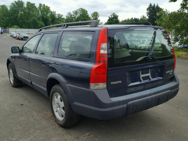 YV1SZ58D521070958 - 2002 VOLVO V70 XC BLUE photo 3