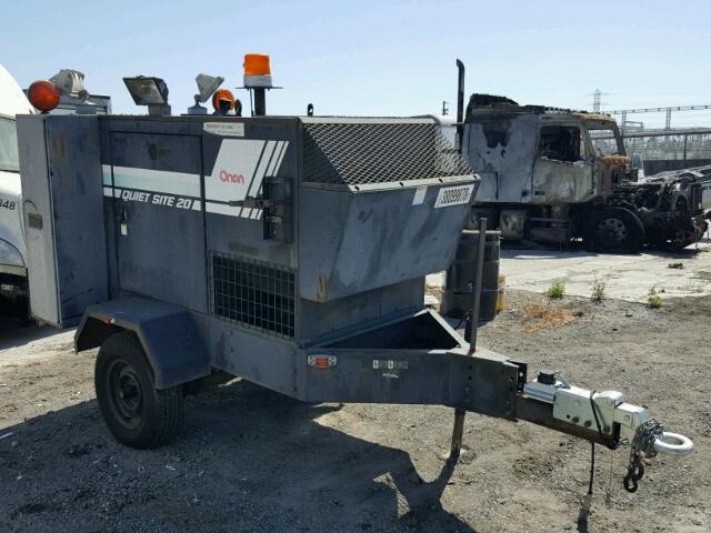 109EA0717LF127008 - 2000 CHALET POWER UNIT GRAY photo 1