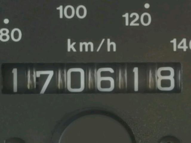 4S6CM58W2X4420856 - 1999 HONDA PASSPORT E 黑色 照片 8