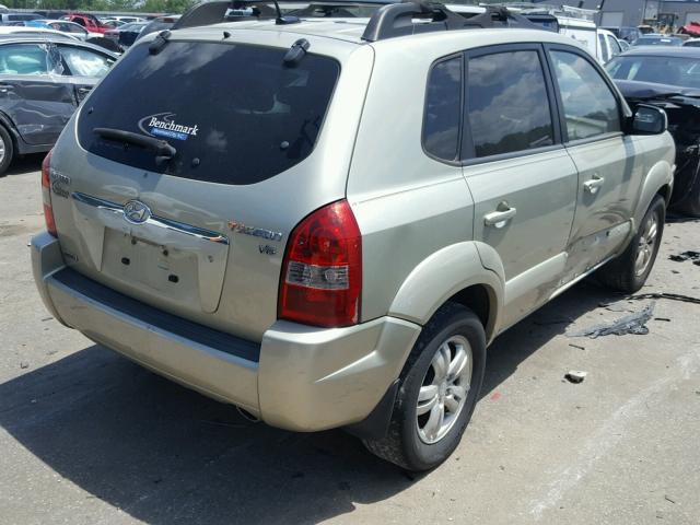 KM8JN12D28U912057 - 2008 HYUNDAI TUCSON SE GOLD photo 4