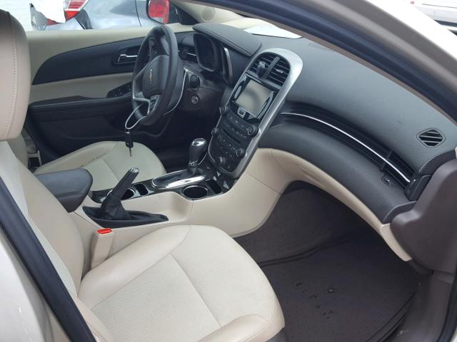 1G11C5SL2FF217418 - 2015 CHEVROLET MALIBU 1LT 金色 照片 5