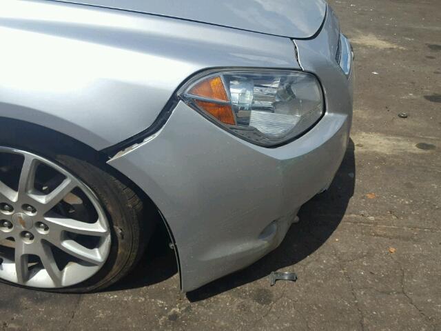 1G1ZE5E14BF329588 - 2011 CHEVROLET MALIBU LTZ 银色 照片 9