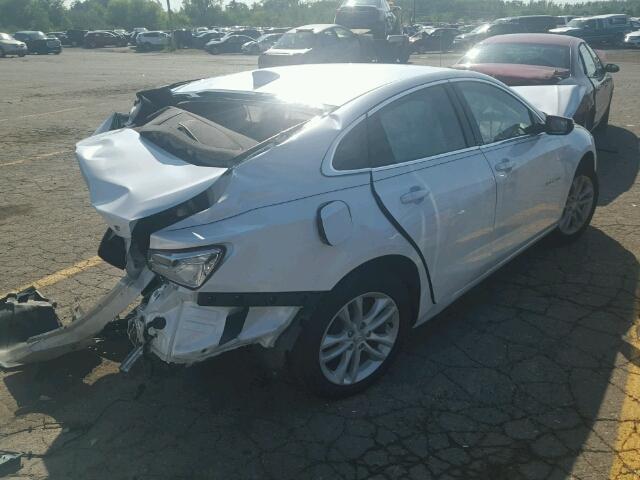 1G1ZE5ST3HF111429 - 2017 CHEVROLET MALIBU WHITE photo 4