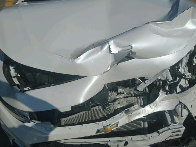 1G1ZE5ST3HF111429 - 2017 CHEVROLET MALIBU WHITE photo 7