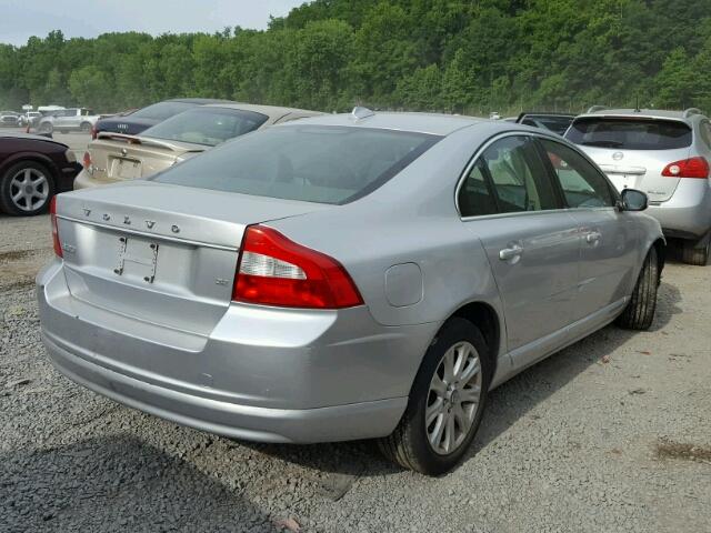 YV1AS982391103908 - 2009 VOLVO S80 3.2 SILVER photo 4