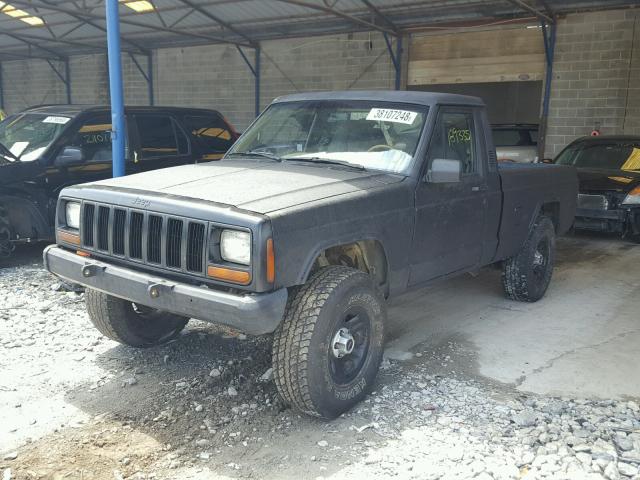 1JTMW64P6JT015711 - 1988 JEEP COMANCHE P BLACK photo 2