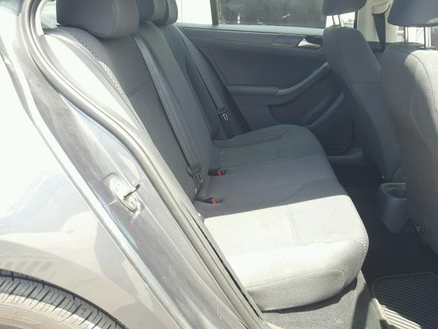 3VW2K7AJ6CM351724 - 2012 VOLKSWAGEN JETTA BASE Մոխրագույն լուսանկար 6
