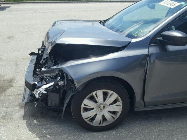 3VW2K7AJ6CM351724 - 2012 VOLKSWAGEN JETTA BASE Մոխրագույն լուսանկար 9