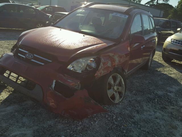 KNAFG526677115978 - 2007 KIA RONDO LX MAROON photo 2