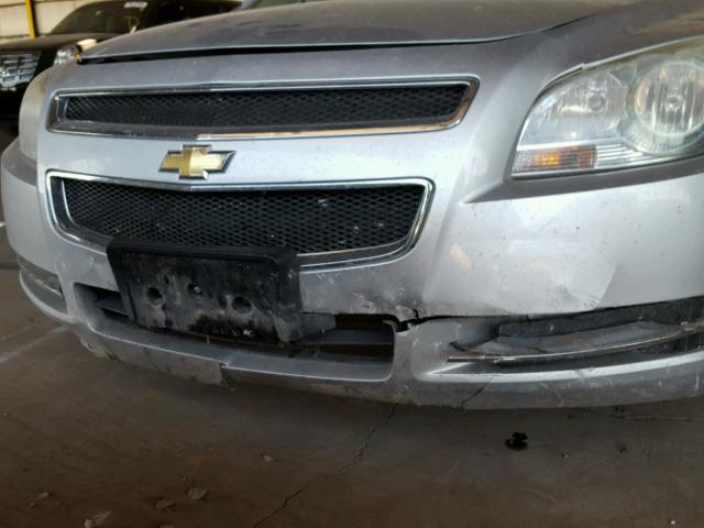 1G1ZC5EB8AF288783 - 2010 CHEVROLET MALIBU 1LT SILVER photo 9