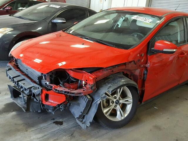 1FADP3F22EL313327 - 2014 FORD FOCUS SE RED photo 9