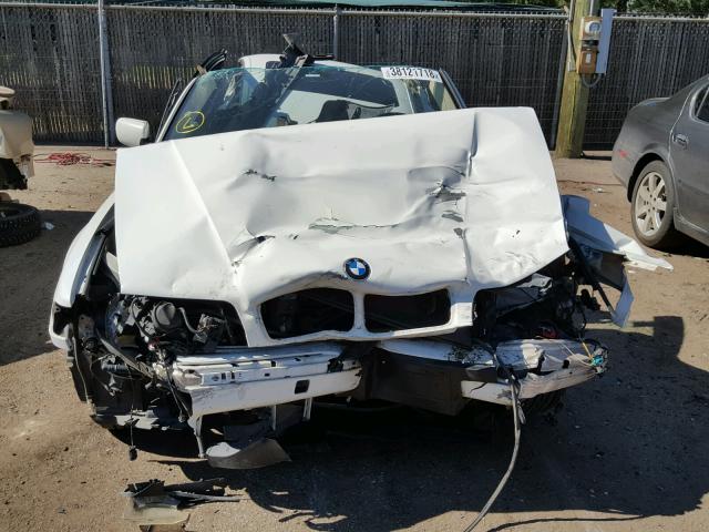 WBAGH834XYDP14336 - 2000 BMW 740 IL WHITE photo 9