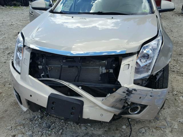 3GYFNFEY4BS675420 - 2011 CADILLAC SRX PREMIU GOLD photo 9