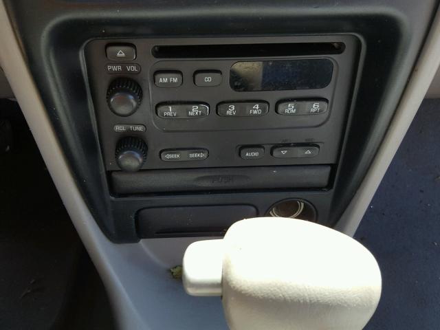 1Y1SK52832Z409395 - 2002 CHEVROLET GEO PRIZM 白色 照片 9