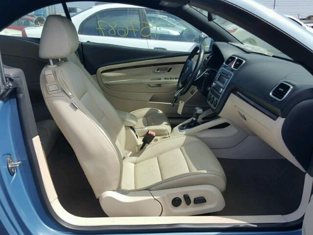 WVWFA71F58V015594 - 2008 VOLKSWAGEN EOS LUX 蓝色 照片 5