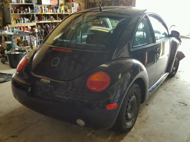 3VWBK31C45M416857 - 2005 VOLKSWAGEN NEW BEETLE 黑色 照片 4