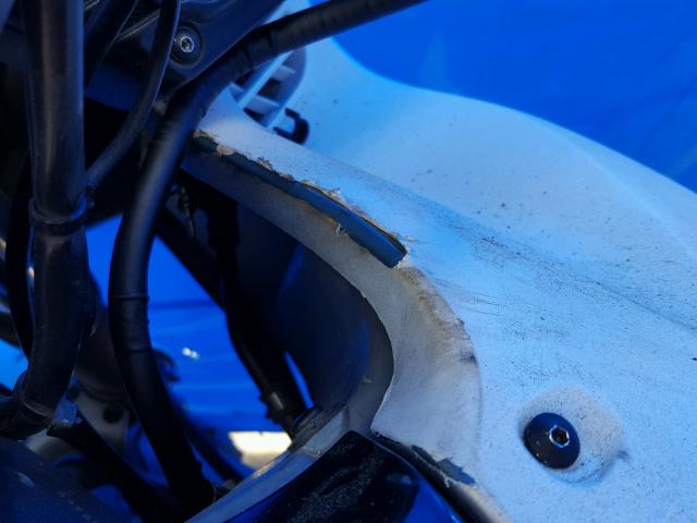 WB10418A9XZC65240 - 1999 BMW R1100 RT WHITE photo 9