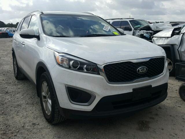 5XYPG4A33GG061566 - 2016 KIA SORENTO LX WHITE photo 1