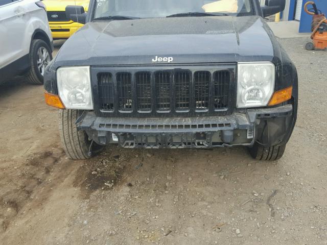 1J8HG48K86C209420 - 2006 JEEP COMMANDER შავი ფოტო 9